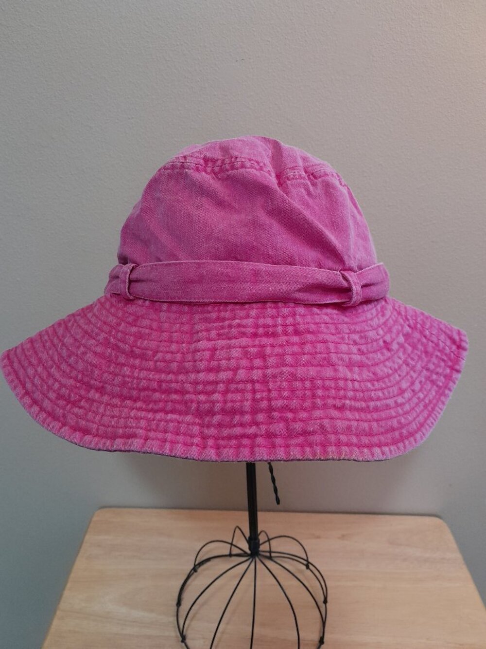 LEI Vintage Y2K Pink Canvas Bucket Hat w Buckle Accent - Picture 4 of 8